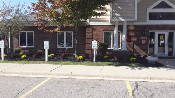 Kings Lane Apartments property